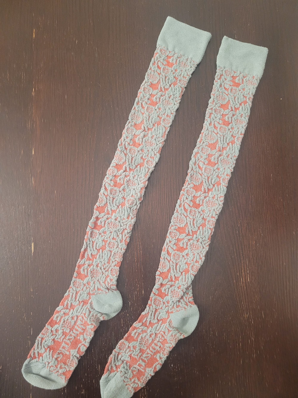 Les Petites... Paris Lace Jacquard Knee High Socks - Size xs